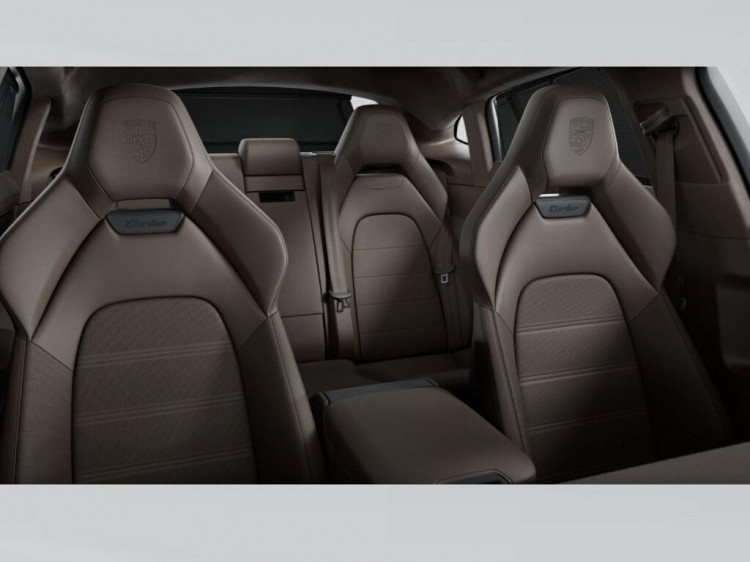 Auto Porsche Panamera 4 E-Hybrid 4.0 Turbo e-hybrid 5p.ti auto Nuova in vendita presso concessionaria Frav a 244.516&euro; - foto numero 5