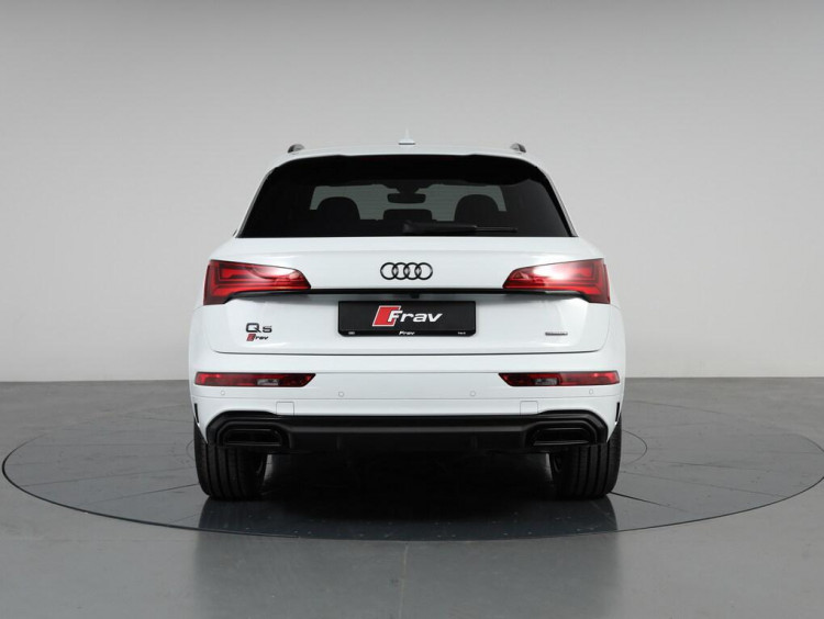 Auto Audi Q5 TFSI e 50 2.0 tfsi e S line Plus quattro s tronic Km 0 in vendita presso concessionaria Frav a 59.500&euro; - foto numero 5