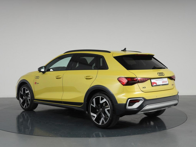 Auto Audi A3 Allstreet allstreet 35 1.5 tfsi mhev Identity Contrast s-tronic Aziendale in vendita presso concessionaria Frav a 39.900&euro; - foto numero 4