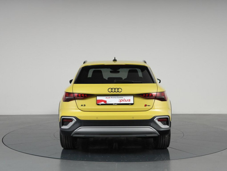 Auto Audi A3 Allstreet allstreet 35 1.5 tfsi mhev Identity Contrast s-tronic Aziendale in vendita presso concessionaria Frav a 39.900&euro; - foto numero 5