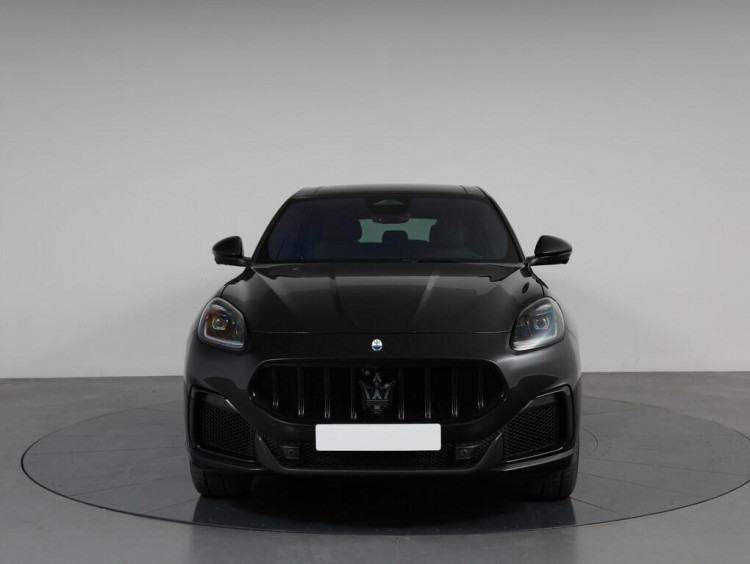 Auto Maserati Grecale Grecale 3.0 V6 Trofeo 530cv auto Usata in vendita presso concessionaria Frav a 69.000&euro; - foto numero 2