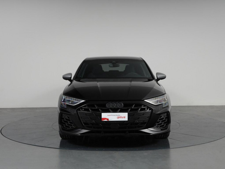 Auto Audi S3 Sportback TFSI Sportback 2.0 tfsi quattro s-tronic Km 0 in vendita presso concessionaria Frav a 54.500&euro; - foto numero 2