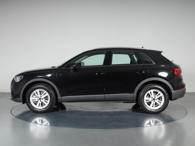 Auto Audi Q3 TFSI e 45 1.4 tfsi e Business s-tronic Km 0 in vendita presso concessionaria Frav a 45.500&euro; - foto numero 3