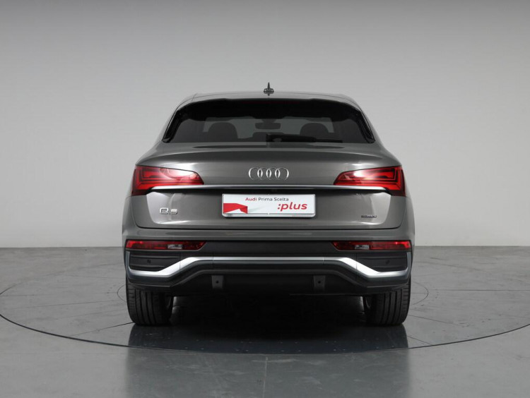 Auto Audi Q5 Sportback Sportback 40 2.0 tdi mhev 12V S line quattro s tronic Usata in vendita presso concessionaria Frav a 47.900&euro; - foto numero 5