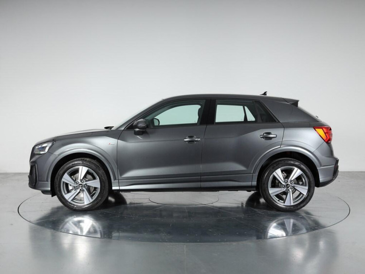 Auto Audi Q2 35 2.0 tdi S line Edition s-tronic Km 0 in vendita presso concessionaria Frav a 41.500€ - foto numero 3