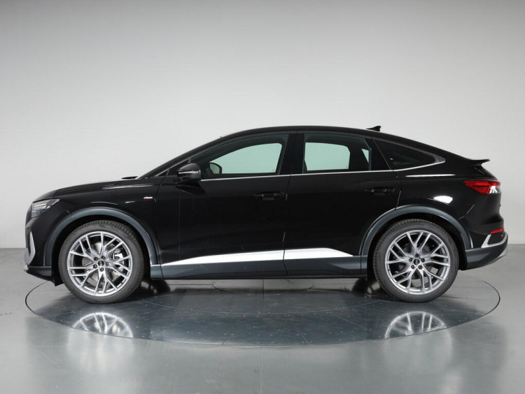 Auto Audi Q4 Sportback e-tron 45 S line edition quattro 286cv Nuova in vendita presso concessionaria Frav a 75.437€ - foto numero 3