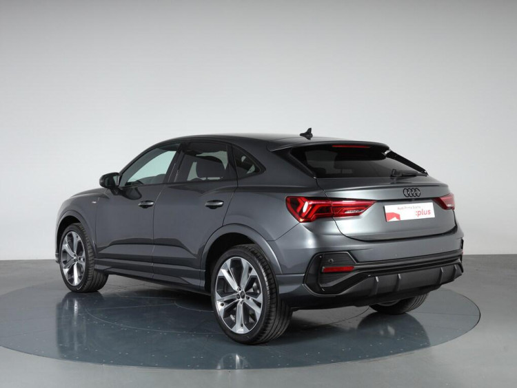 Auto Audi Q3 Sportback Sportback 35 1.5 tfsi S line edition s-tronic Usata in vendita presso concessionaria Frav a 45.900&euro; - foto numero 4