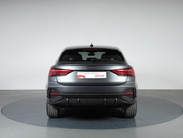 Auto Audi Q3 Sportback Sportback 35 1.5 tfsi S line edition s-tronic Usata in vendita presso concessionaria Frav a 45.900&euro; - foto numero 5