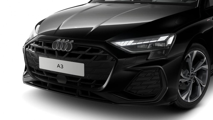 Auto Audi A3 Sedan Sedan 30 1.5 tfsi mhev S line edition s-tronic Nuova in vendita presso concessionaria Frav a 40.200&euro; - foto numero 2