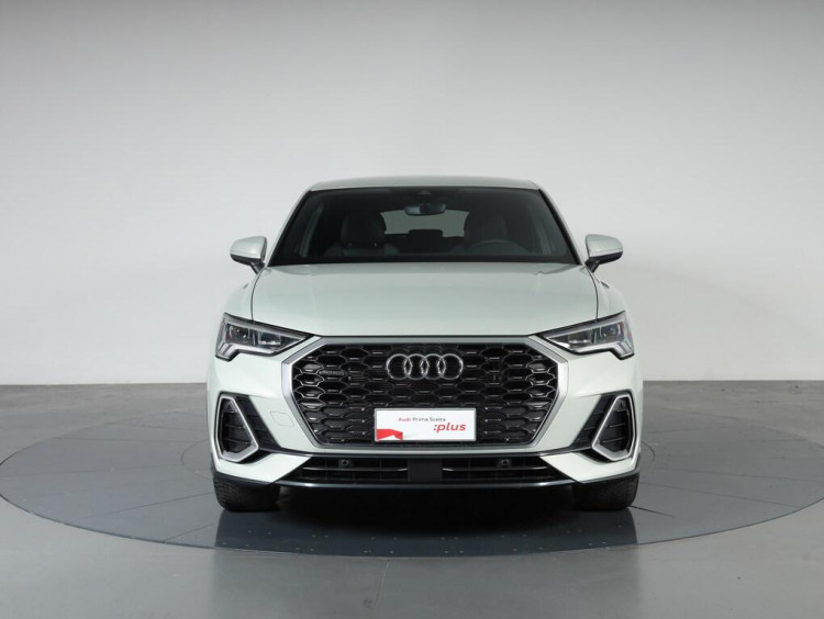 Auto Audi Q3 Sportback Sportback 40 2.0 tdi S line edition quattro 193cv s-tronic Usata in vendita presso concessionaria Frav a 42.900&euro; - foto numero 2