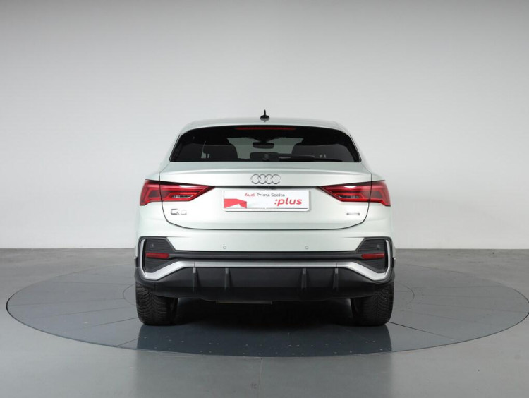 Auto Audi Q3 Sportback Sportback 40 2.0 tdi S line edition quattro 193cv s-tronic Usata in vendita presso concessionaria Frav a 42.900&euro; - foto numero 5