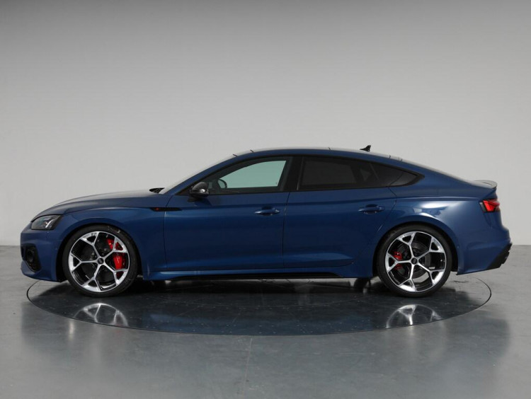 Auto Audi RS5 Sportback Sportback 2.9 tfsi competition quattro 450cv tiptronic Km 0 in vendita presso concessionaria Frav a 109.000&euro; - foto numero 3