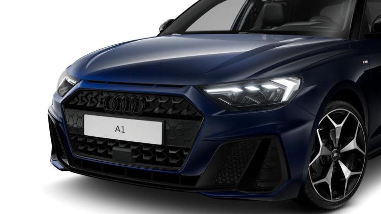 Auto Audi A1 Sportback Sportback 35 1.5 tfsi Identity Black s-tronic Nuova in vendita presso concessionaria Frav a 39.821&euro; - foto numero 2