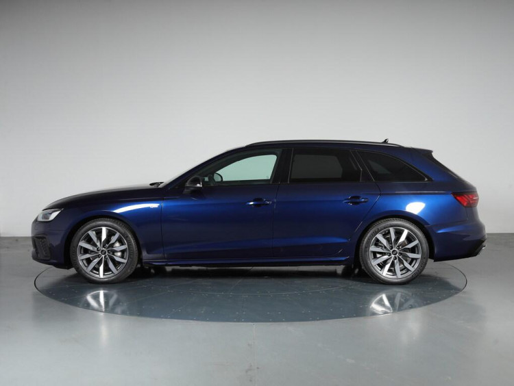 Auto Audi A4 Avant 40 2.0 tdi mhev S line edition quattro 204cv s-tronic Usata in vendita presso concessionaria Frav a 42.900&euro; - foto numero 3