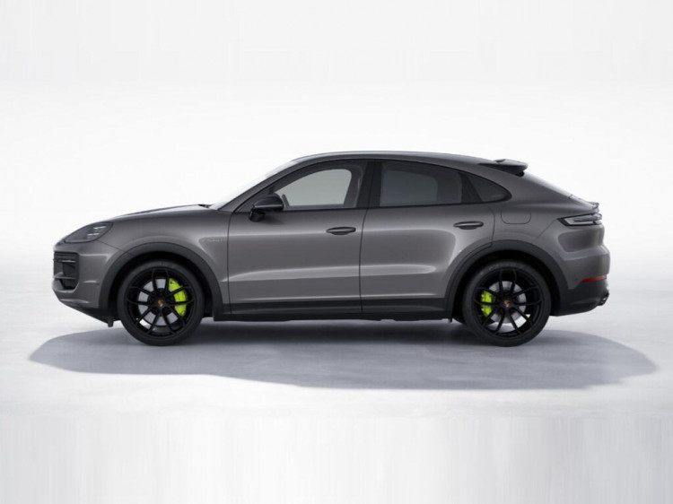 Auto Porsche Cayenne E-Hybrid Coupe 3.0 e-hybrid tiptronic Nuova in vendita presso concessionaria Frav a 159.070&euro; - foto numero 3