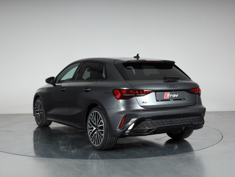 Auto Audi A3 Sportback Sportback 35 2.0 tdi S line edition s-tronic Nuova in vendita presso concessionaria Frav a 43.500&euro; - foto numero 4