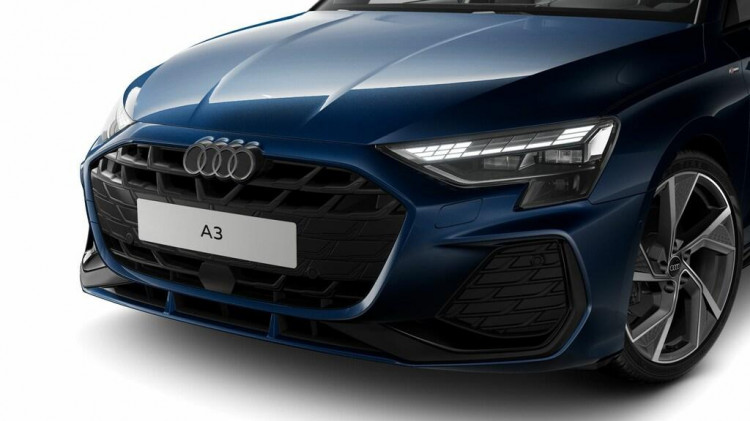 Auto Audi A3 Sportback Sportback 35 2.0 tdi S line edition s-tronic Nuova in vendita presso concessionaria Frav a 41.900&euro; - foto numero 2