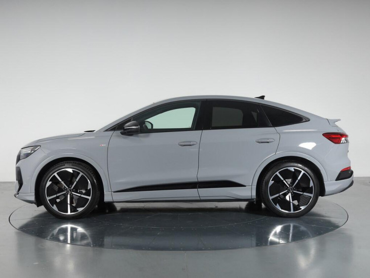 Auto Audi Q4 Sportback e-tron 40 S line edition Usata in vendita presso concessionaria Frav a 43.900&euro; - foto numero 3