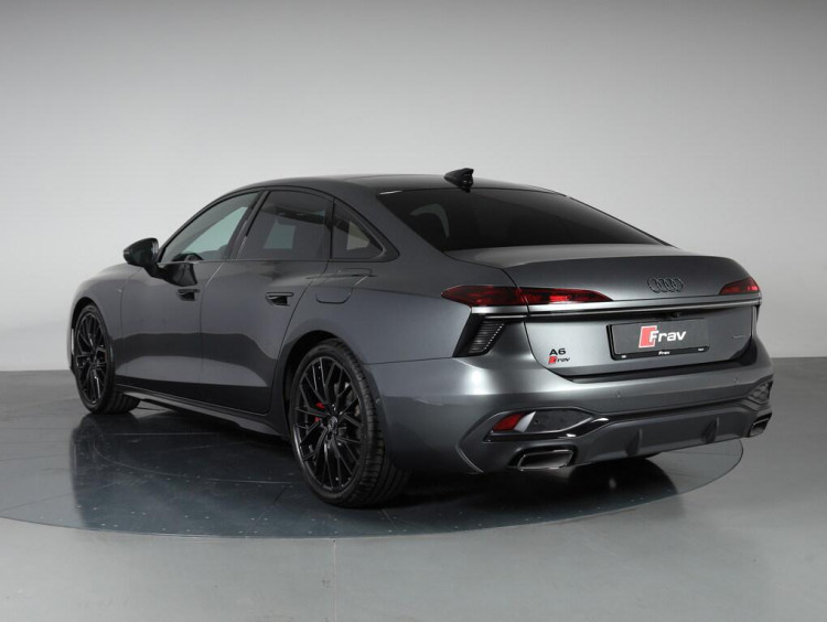 Auto Audi A6 2.0 e-hybrid Edition One Grigio Daytona quattro 367cv s-tronic Nuova in vendita presso concessionaria Frav a 93.100&euro; - foto numero 4