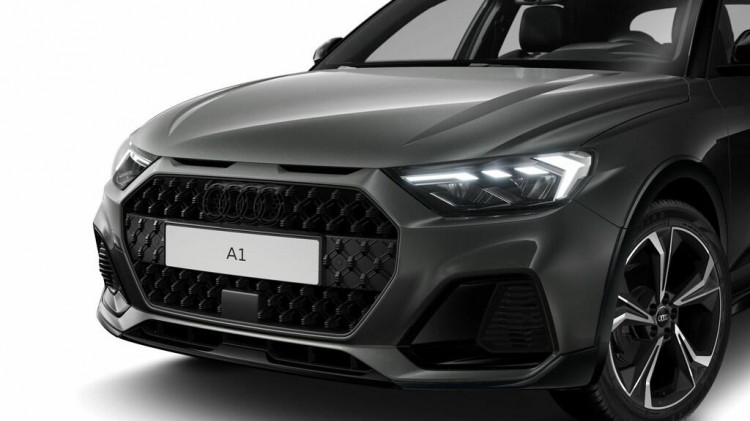 Auto Audi A1 Allstreet Allstreet 35 1.5 tfsi Identity Contrast 150cv s tronic Nuova in vendita presso concessionaria Frav a 41.512&euro; - foto numero 2