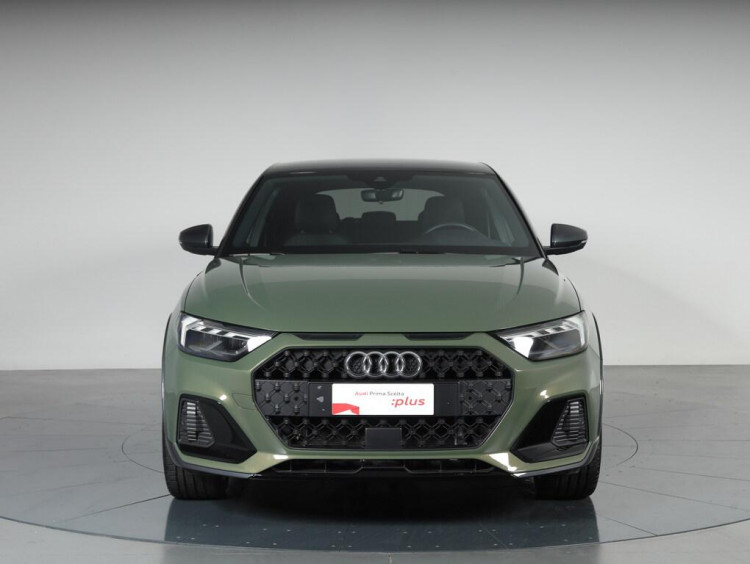Auto Audi A1 Allstreet allstreet 30 1.0 tfsi Identity Contrast 116cv s tronic Aziendale in vendita presso concessionaria Frav a 29.500&euro; - foto numero 2