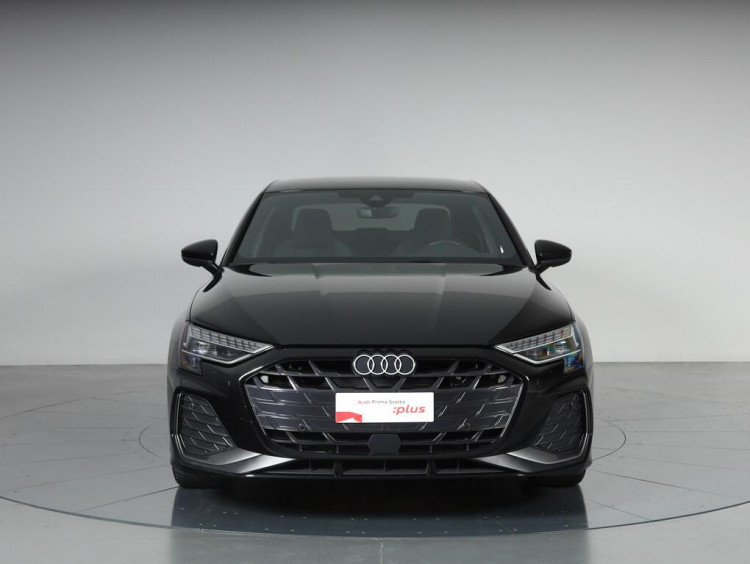 Auto Audi A3 Sedan Sedan 35 2.0 tdi S line edition s-tronic Usata in vendita presso concessionaria Frav a 34.900&euro; - foto numero 2