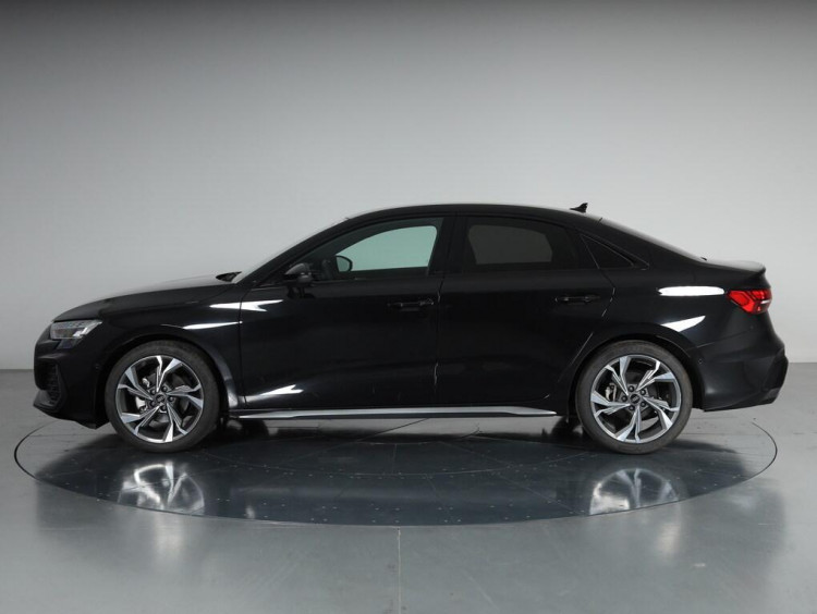 Auto Audi A3 Sedan Sedan 35 2.0 tdi S line edition s-tronic Usata in vendita presso concessionaria Frav a 34.900&euro; - foto numero 3