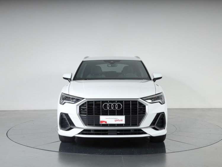Auto Audi Q3 35 2.0 tdi S Line Edition s-tronic Usata in vendita presso concessionaria Frav a 38.900&euro; - foto numero 2