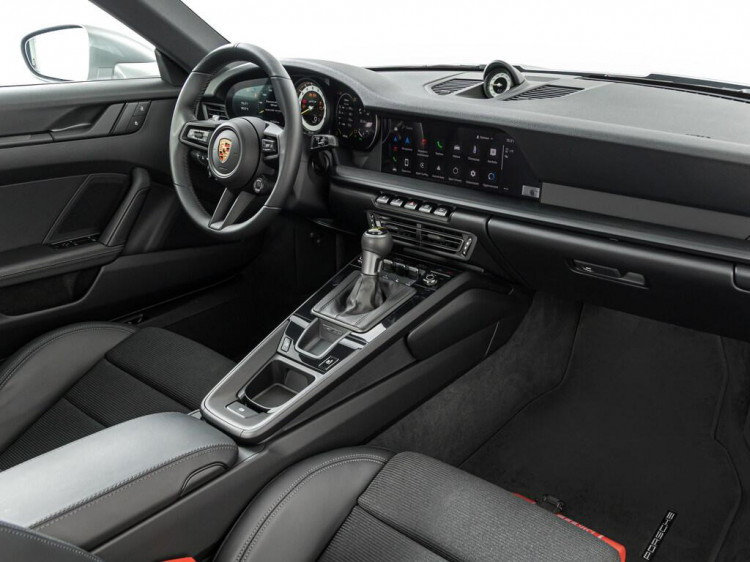 Auto Porsche 911 GT3 Coupe 4.0 GT3 con pacchetto Touring auto Usata in vendita presso concessionaria Frav a 204.000&euro; - foto numero 4