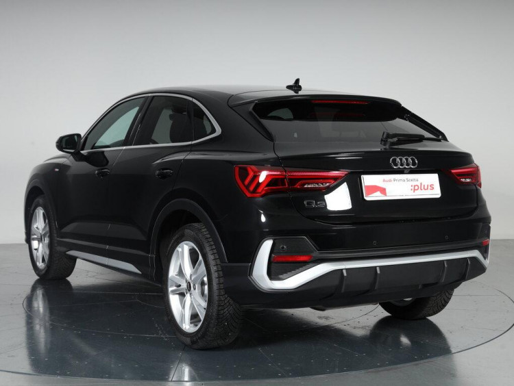 Auto Audi Q3 Sportback Sportback 35 2.0 tdi S Line Edition s-tronic Usata in vendita presso concessionaria Frav a 44.900&euro; - foto numero 4