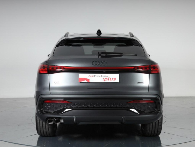 Auto Audi Q5 Sportback Sportback 2.0 tdi mhev+ S line edition quattro 204cv s-tronic Km 0 in vendita presso concessionaria Frav a 83.900€ - foto numero 5
