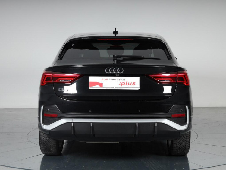 Auto Audi Q3 Sportback Sportback 35 2.0 tdi S Line Edition s-tronic Usata in vendita presso concessionaria Frav a 43.900€ - foto numero 5