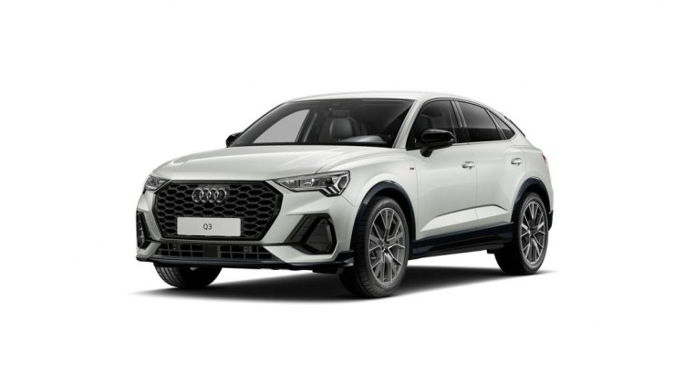Auto Audi Q3 Sportback Sportback 35 1.5 tfsi Identity Black s-tronic Km 0 in vendita presso concessionaria Frav a 51.500&euro; - foto numero 1