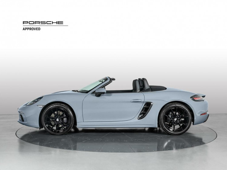 Auto Porsche Boxster 718 r 2.0 300cv pdk Usata in vendita presso concessionaria Frav a 81.000&euro; - foto numero 2