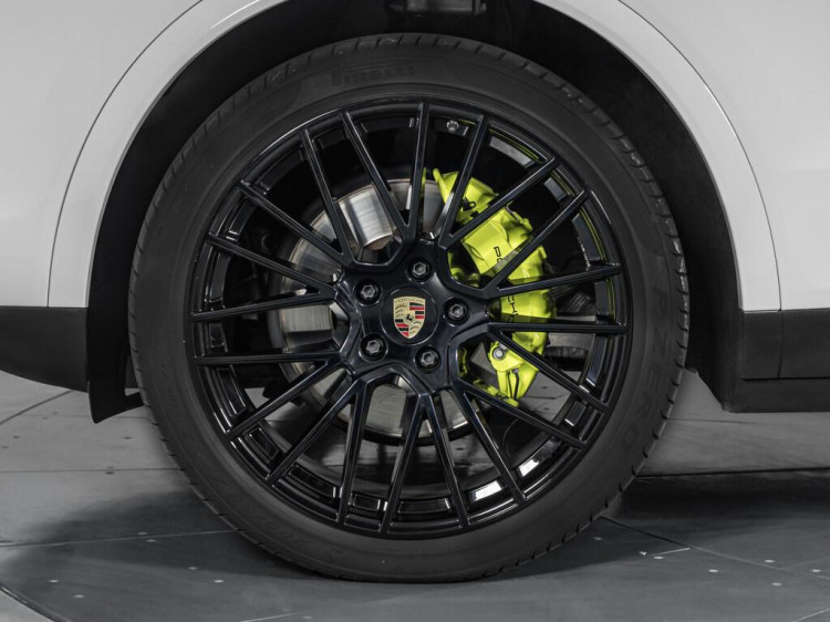 Auto Porsche Cayenne E-Hybrid Coupe Coupe 3.0 e-hybrid Platinum Edition tiptronic Usata in vendita presso concessionaria Frav a 78.500&euro; - foto numero 4