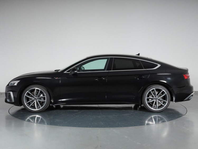 Auto Audi A5 Sportback Sportback 35 2.0 tdi mhev S Line Edition 163cv s-tronic Usata in vendita presso concessionaria Frav a 45.900€ - foto numero 3