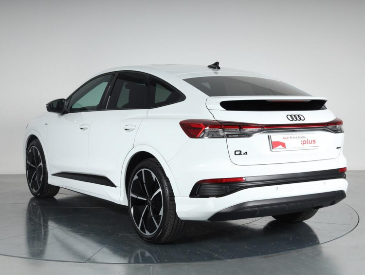 Auto Audi Q4 Sportback e-tron 55 S line edition quattro Usata in vendita presso concessionaria Frav a 48.900€ - foto numero 4