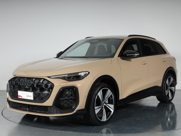 Auto Audi Q5 2.0 tdi mhev+ Launch edition One quattro 204cv s-tronic Usata in vendita presso concessionaria Frav a 72.900€ - foto numero 1