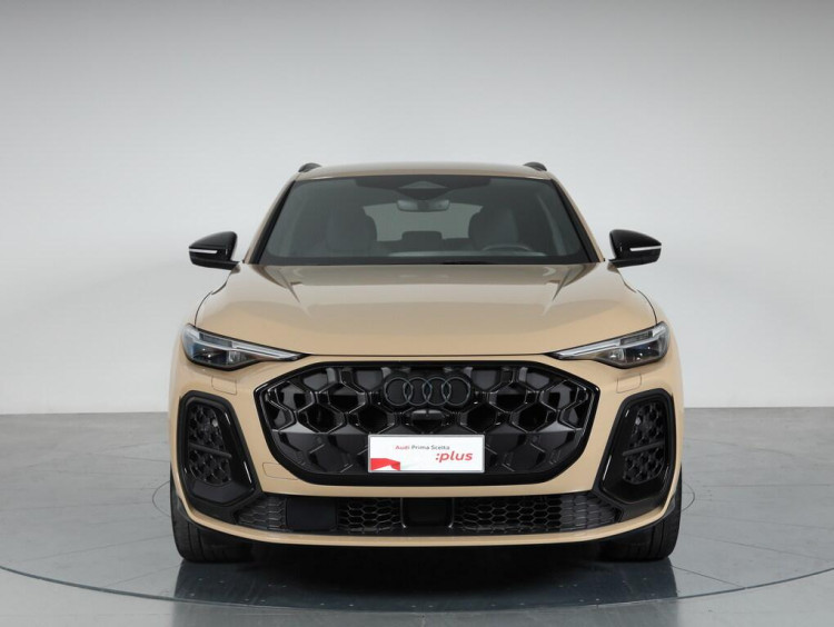 Auto Audi Q5 2.0 tdi mhev+ Launch edition One quattro 204cv s-tronic Usata in vendita presso concessionaria Frav a 72.900€ - foto numero 2