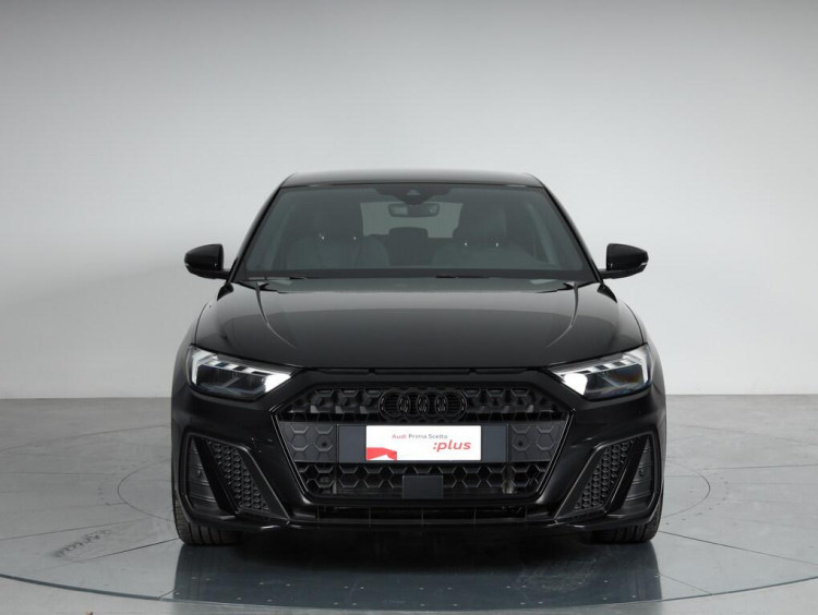 Auto Audi A1 Sportback Sportback 35 1.5 tfsi S line Edition s-tronic Usata in vendita presso concessionaria Frav a 29.900€ - foto numero 2