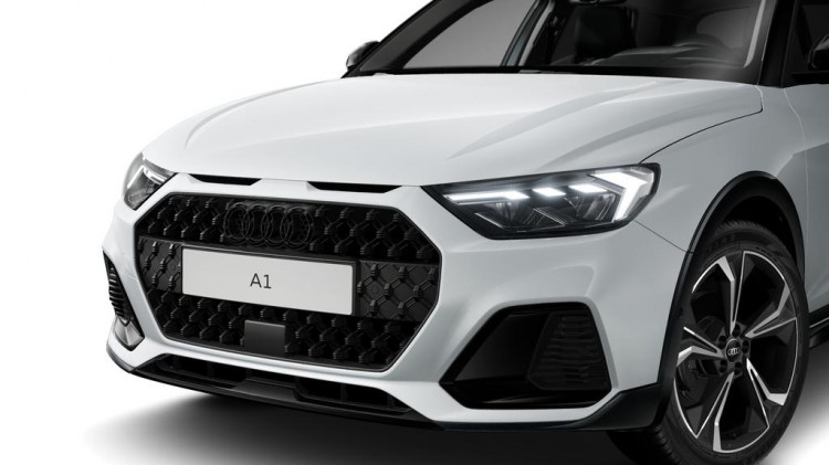 Auto Audi A1 Allstreet allstreet 30 1.0 tfsi Identity Contrast 116cv s tronic Nuova in vendita presso concessionaria Frav a 38.296&euro; - foto numero 2