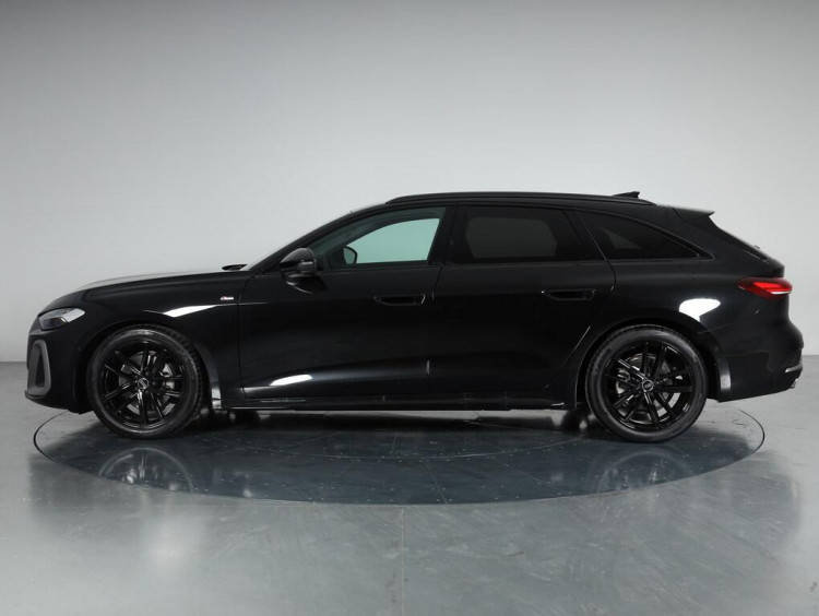 Auto Audi A5 Avant Avant 2.0 tfsi S line edition quattro 204cv s-tronic Usata in vendita presso concessionaria Frav a 60.900€ - foto numero 3