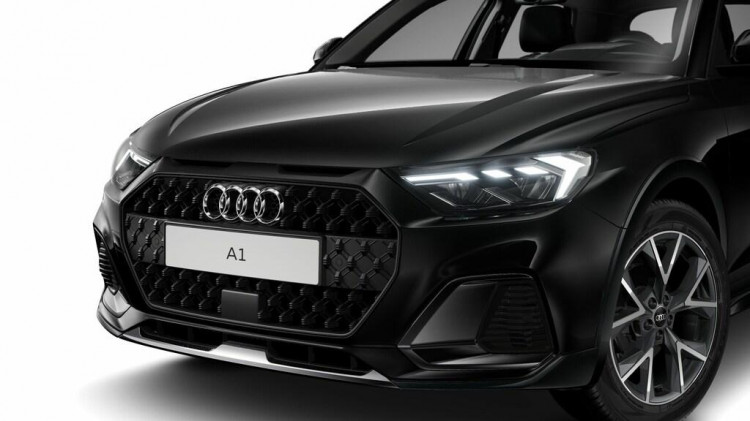 Auto Audi A1 Allstreet allstreet 30 1.0 tfsi Business 116cv s tronic Nuova in vendita presso concessionaria Frav a 35.912&euro; - foto numero 2