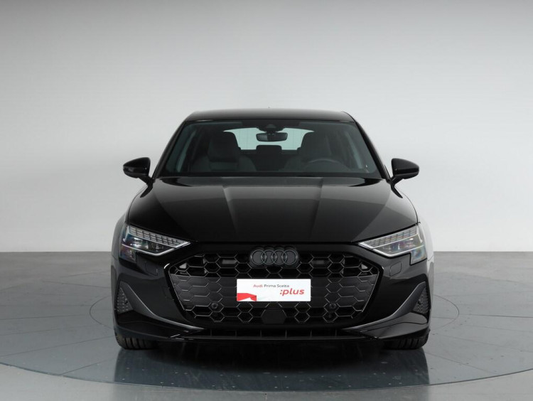 Auto Audi A3 Sportback TFSI e Sportback 40 1.5 tfsi e Business Advanced s-tronic Km 0 in vendita presso concessionaria Frav a 48.500&euro; - foto numero 2