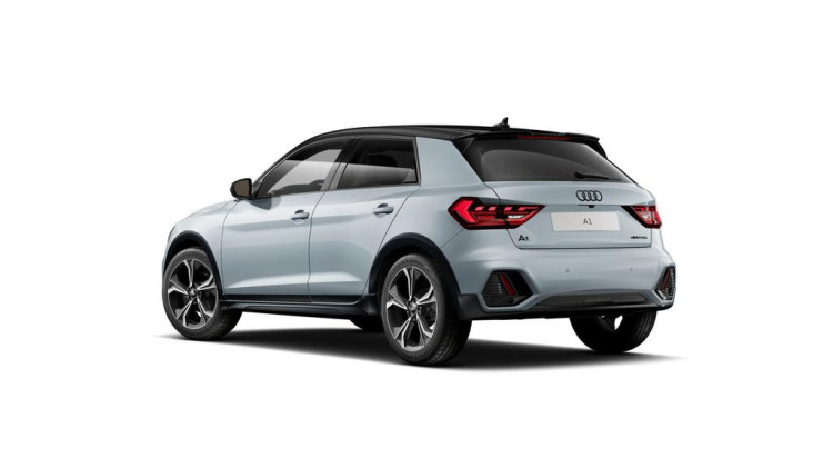 Auto Audi A1 Allstreet allstreet 30 1.0 tfsi Identity Contrast 116cv s tronic Nuova in vendita presso concessionaria Frav a 37.301&euro; - foto numero 5