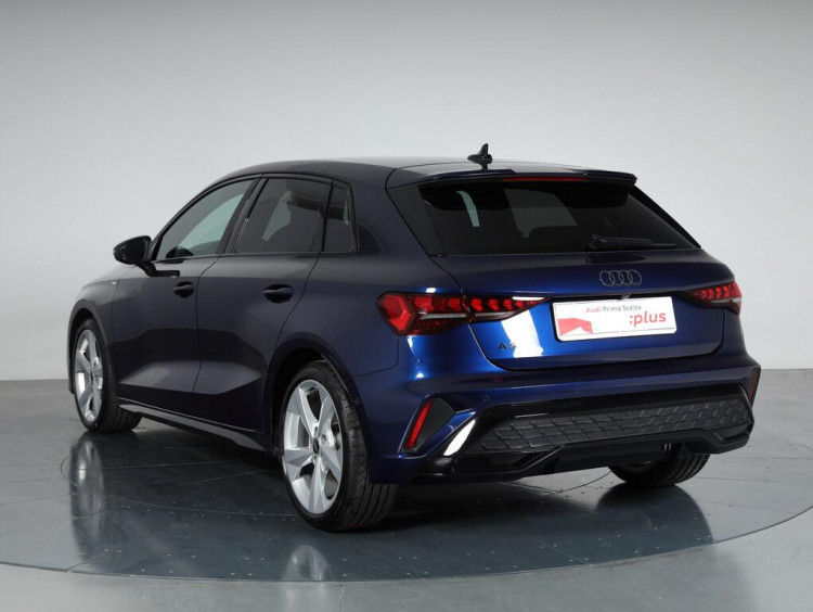 Auto Audi A3 Sportback Sportback 35 2.0 tdi S line edition s-tronic Usata in vendita presso concessionaria Frav a 36.500&euro; - foto numero 4