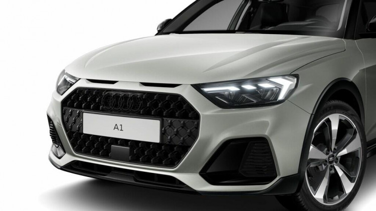 Auto Audi A1 Allstreet allstreet 30 1.0 tfsi Identity Contrast 116cv Nuova in vendita presso concessionaria Frav a 33.746&euro; - foto numero 2