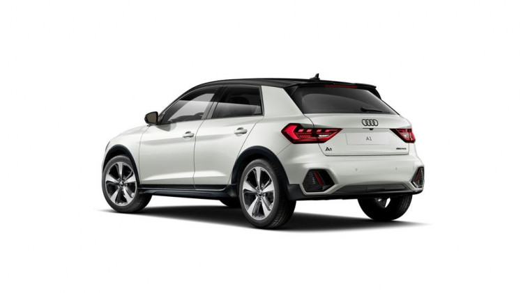 Auto Audi A1 Allstreet allstreet 30 1.0 tfsi Identity Contrast 116cv Nuova in vendita presso concessionaria Frav a 33.746&euro; - foto numero 5