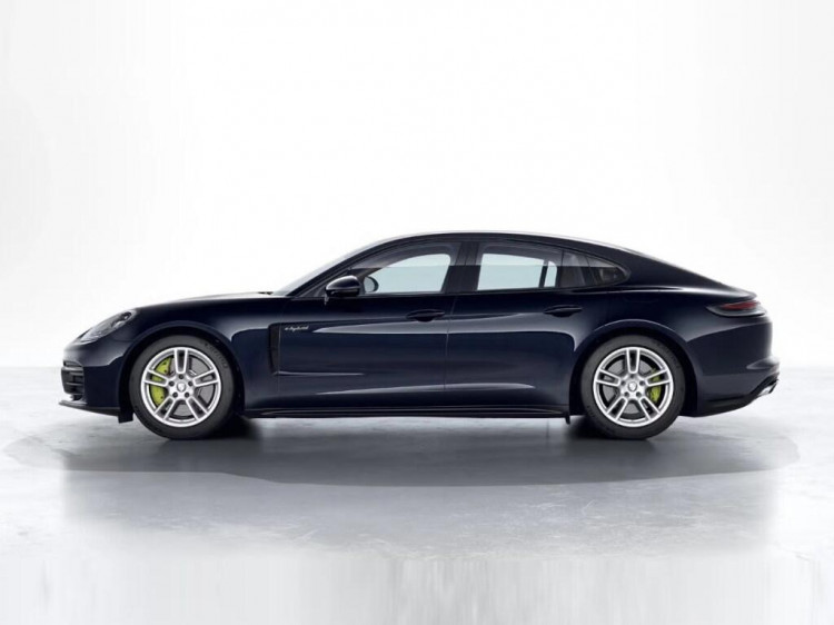 Auto Porsche Panamera 4 E-Hybrid 2.9 4 e-hybrid auto Usata in vendita presso concessionaria Frav a 69.000&euro; - foto numero 2