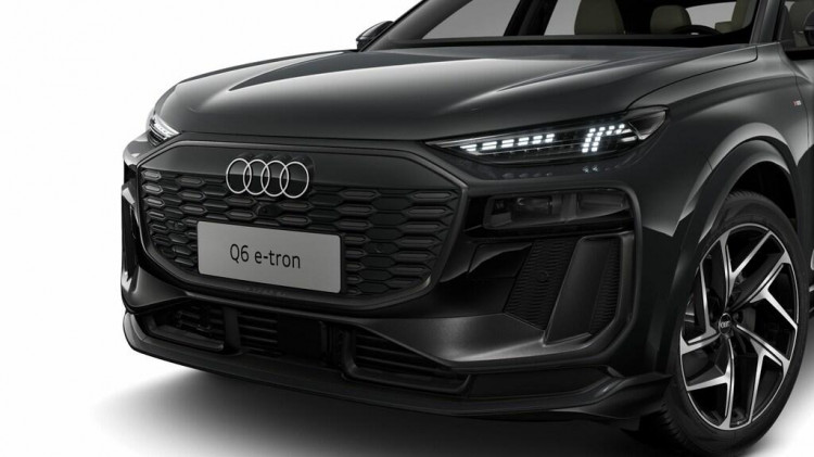 Auto Audi Q6 Sportback e-tron Q6 Sportback S line edition quattro 387cv Nuova in vendita presso concessionaria Frav a 102.184&euro; - foto numero 2